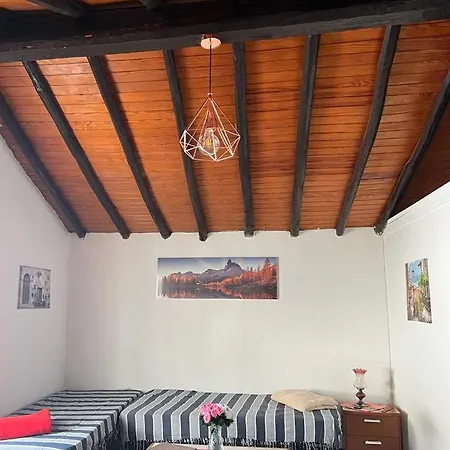 Casa En Centrica Turismo De Ciudad Y Bosques Teror
